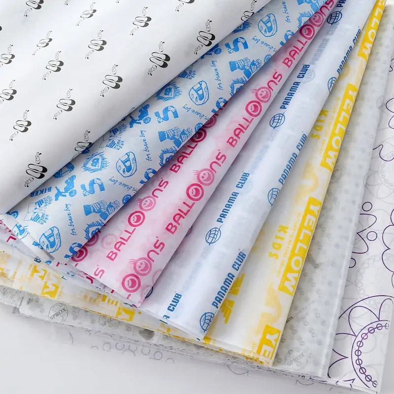 फैशन कस्टम मुद्रित ऊतक रैपिंग पेपर शीट उत्पादों की पैकेजिंग के लिए कपड़े उपहार लपेटकर टिशू पेपर रोल