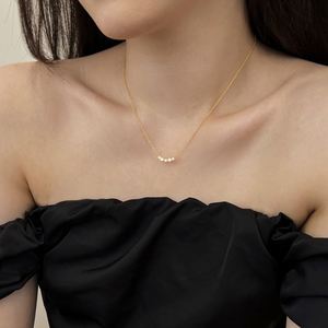 Dylam Hermosas Joyas para Mujer, Cadena de Plata S925 Hipoalergénica con Colgante de Cinco Piedras de Circonia Cúbica 5A, Collares de Joyería - Product Image 3