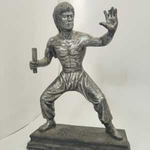 Statua in Resina Personalizzata di Uomo Muscoloso, Scultura 3D Dipinta a Mano Realistica per Decorazione Palestra - Product Image 1