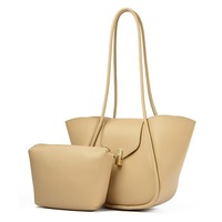 Tas Tote Elegan untuk Wanita Set 2pcs Kapasitas Besar Tas Selempang Kulit Imitasi Tas Kerja Modis Dengan Clutch Senada