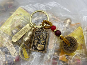 Vente en gros de porte-clés de style chinois, mascotte Pixiu, bijoux, pendentif en forme de <span class=keywords><strong>gourde</strong></span>, cadeaux, porte-clés, porte-clés chinois Feng Shui - Product Image 3