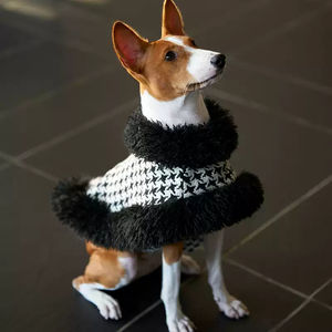 Großhandel Designer Maßgeschneiderte Umweltfreundliche Warme Luxuriöse Elegante Winter Hundemantel aus Wolle und Polyester für kleine und mittelgroße Hunde und Katzen - Product Image 4