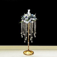 Support à fleurs en cristal de style européen pour les mariages Offre Spéciale la table à manger romantique en métal décor principal pour les décorations de fête de banquets
