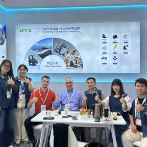 Composti LFT <span class=keywords><strong>HDPE</strong></span> Rinforzati con Fibra di Carbonio per Tubazioni e Attrezzature Sportive con Alta Resistenza e Protezione UV - Product Image 6