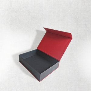 Custom Luxury Magnetic Flap Gift Box Rigid Cardboard Perfume Cosmetic Packaging Box with Insert Can Customize Lining - Product Image 2
