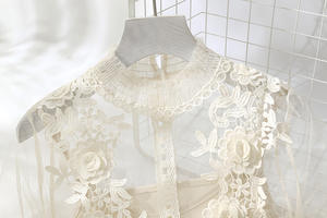 Neuheiten Frauen Spitze Blumen kleid Gaze Laterne Ärmel Voile Langes Kleid Weiblich Retro Haken Prinzessin Kleid 2-teiliges Set - Product Image 3