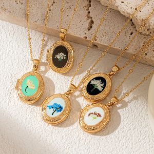 Niche Vintage Dried Flower <strong>Locket</strong> Necklace, 14K <strong>Gold</strong> Frame <strong>White</strong> Floral Openable <strong>Locket</strong> Women Cross Border Necklace - Product Image 1