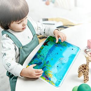 Tapis sensoriel Montessori EDUsense pour enfants, avec gel et paillettes, jouet anti-stress rempli d'eau pour enfants autistes et tout-petits - Product Image 1