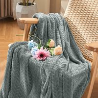 Couverture en flanelle jacquard de qualité supérieure, légère, douce et moelleuse, taille king, pour adultes, vente en gros, couleur unie, fabriquée en Chine