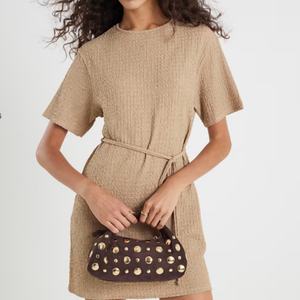 Vestido Casual Bohemio Beige de Verano con Cuello Cuadrado, Cintura Elástica, Textura Tejida, Diseño Transpirable con Parches, 100% Lino Lavable - Product Image 1