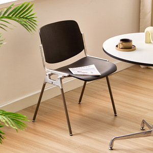 Silla de Comedor Plegable de Estilo Nórdico Moderno para Sala de Estar y Comedor, Uso Adulto - Product Image 4