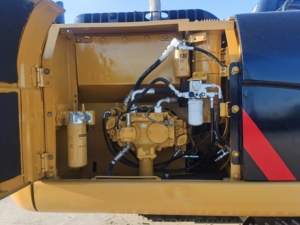 Excavatrices CAT320 d'occasion robustes |   Japon d'occasion |   Excavatrice sur chenilles Caterpillar 320C/320D avec godet d'excavatrice - Product Image 5