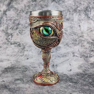 Medieval Vintage Wine <strong>Glasses</strong> DRA56 Halloween Goblet Eyes Decoration Crafts Novelty Resin Red Wine Goblet - Product Image 5