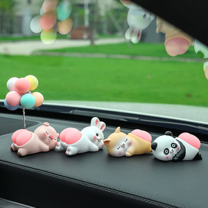 Cute Cartoon Pig Figurine With Bouncy Butt Car Decor Resin Soft Interior Ornament For Vehicle Dashboard Decoration - Product Image 4