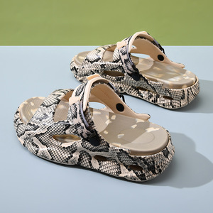 Sandalias de piel de serpiente EVA antideslizantes, transpirables y de punta abierta para hombres y mujeres, para uso en exteriores en verano. - Product Image 3