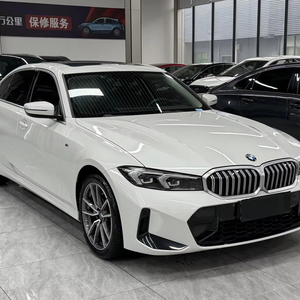 <span class=keywords><strong>BMW</strong></span> Série 3 F30 Berline Familiale Automatique Turbo Luxe Propulsion Arrière Sièges en Cuir Volant à Gauche Pneus R18 Toit en Alliage d'Aluminium Porte-Bagages Arrière - Product Image 1