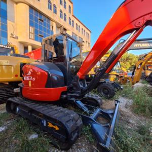 90% Recién llegado Excavadora usada Kubota con nuevo cubo y Marco de pista en buen rendimiento - Product Image 4