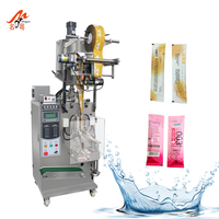 Machine d'emballage verticale entièrement automatique pour sachets scellés sur quatre côtés, pour liquides (gel douche, shampoing, après-shampoing)