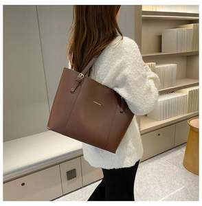 Sac à bandoulière pour femme I-0331, sac fourre-tout décontracté en PU, sacs à main vintage de luxe, sacs à main de créateurs, mode écologique, grande capacité - Product Image 5