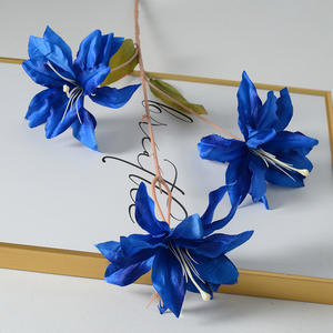 Simulación de Flor de Lirio de Seda de 3 Cabezas, Decoración Artificial para Salón de Bodas, Hogar, Sala de Estar, Accesorios de Fotografía, Venta al por Mayor en China - Product Image 4