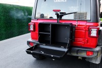 Boîte de rangement verrouillable pour Jeep Wrangler JL, montée sur le hayon, avec compartiments et table de travail rabattable