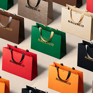 Sacchetto <span class=keywords><strong>di</strong></span> <span class=keywords><strong>Carta</strong></span> <span class=keywords><strong>di</strong></span> Lusso Riciclabile con Logo Personalizzato e Manico Ritorto per Confezioni <span class=keywords><strong>di</strong></span> Cosmetici e Trucchi - Product Image 1