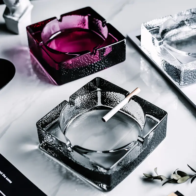 Personalized Square Large Capacity Crystal Glass Ashtray For Home Office Living Room
