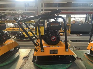 Compacteur de plaque de masse vibrante diesel C120P populaire Forte vibration avec composant de noyau de moteur réversible de compactage bidirectionnel - Product Image 4