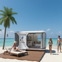 Dernière conception de maison capsule mobile en structure acier moderne avec fonction imperméable, capable de flottation sur l'eau et de mouvement sur bateaux.