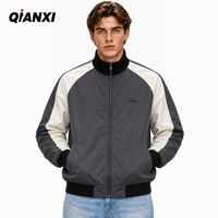 Blouson universitaire pour homme gris anthracite à manches raglan, avec broderies personnalisées, style décontracté vintage, veste bomber de baseball, vente en gros