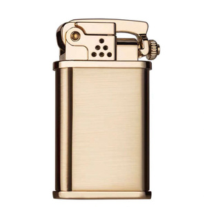 Nouveau <span class=keywords><strong>briquet</strong></span> à kérosène <span class=keywords><strong>Zorro</strong></span> presse latérale allumage automatique à rebond <span class=keywords><strong>briquet</strong></span> en laiton métallique - Product Image 6