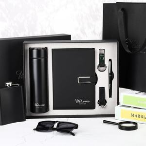 Set de Regalo de Bienvenida para Nuevos Empleados de 6 Piezas, Incluye Caja de Regalo, Cuaderno, Bolígrafo, Vaso Térmico y Memoria USB - Product Image 4