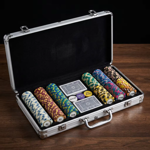 Jetons de <span class=keywords><strong>poker</strong></span> de <span class=keywords><strong>casino</strong></span> <span class=keywords><strong>Monte</strong></span> <span class=keywords><strong>Carlo</strong></span> tricolores de 40 mm, 14 g, avec incrustation métallique, logo personnalisé, durables - Fournisseur en gros - Product Image 6