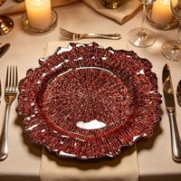 Assiettes rondes décoratives de 13 pouces en plastique PS, design moderne, écologiques, dorées de luxe pour mariages et banquets
