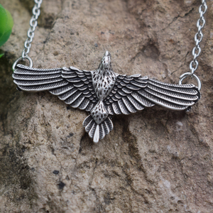 Collier pendentif <span class=keywords><strong>en</strong></span> forme de moto volantée, bijou de charme celtas Raven Corbie, poterie Vikings, Animal des pays nordiques - Product Image 4