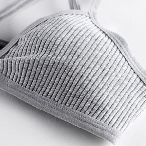 Sujetadores de algodón cómodos para mujer, estilo deportivo, sin aros, bralette sexy con copa triangular en V profundo, espalda cruzada, camisolas sin costuras - Product Image 6