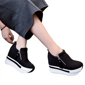 NUOVE Scarpe Casual da <span class=keywords><strong>Donna</strong></span> con Tacco Nascosto, Traspiranti, Vulcanizzate, con <span class=keywords><strong>Zeppa</strong></span> e Plateau, Slip-on per Aumentare l'Altezza - Product Image 4