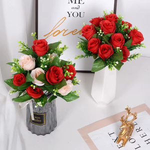 SAISON <span class=keywords><strong>Pas</strong></span> <span class=keywords><strong>Cher</strong></span> Prix 27CM Rose Bush Soie Artificielle Mariage En Gros Roses Artificielles Rose Chaud Roses Fleurs - Product Image 3