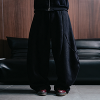 Pantaloni da Jogging Personalizzati con Ricamo, Stile Vintage Oversize, Design a Pannelli Curvi, Streetwear