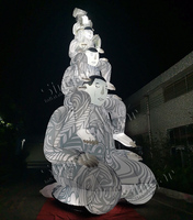 Ballon publicitaire gonflable géant de 9 m (30 pieds) en forme de pyramide artistique personnalisée avec lumières LED pour la décoration de festivals en plein air