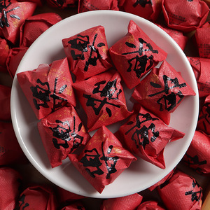 Té Pu'er de Yunnan al por Mayor <span class=keywords><strong>2023</strong></span> Le Zi Menghai, Bola de Dragón Madura con Capullo Dorado, Bolsa de 500g de Té Pu'er Maduro - Product Image 1