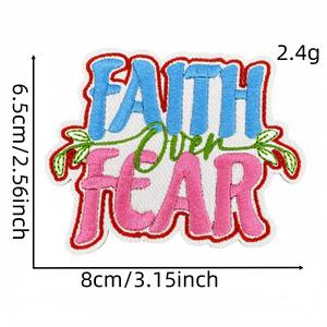 Jesús te ama bordado hierro en frase parches de Dios inspiradores - Product Image 2