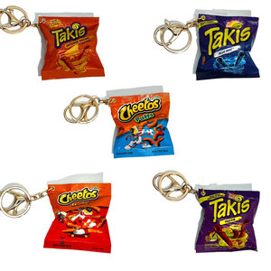 Porte-clés en plastique Kawaii en forme de croustilles, jouet alimentaire de simulation, pendentif pour sac, décoration de sac mignonne en forme de dessin animé, cadeau pour hommes et femmes - Product Image 1