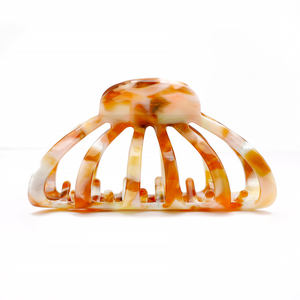 Pinzas para el Cabello de Acetato Multicolores con Textura Estilo Europeo y Americano, Accesorios para el Cabello de Acetato Únicos para Mujer, Venta al por Mayor. - Product Image 5