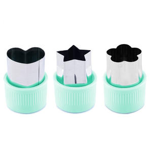 Presse à biscuits robuste en acier inoxydable à levier, garantit une pression uniforme et des formes de biscuits parfaites à chaque fois - Product Image 3