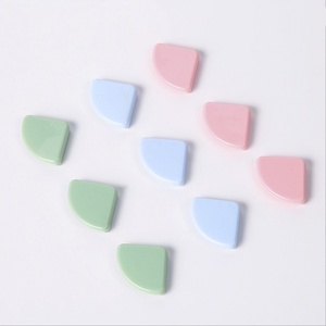 Produits de sécurité pour enfants : protections d'angle de <span class=keywords><strong>table</strong></span>, protections d'angle de bureau épaissies, protections d'angle en forme d'éventail - Product Image 4