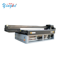 Vielseitiger Industrieller 2500mm*1300mm UV-Flachbettdrucker für Direktdruck auf Holz, Glas, Acryl, Metall und Beschilderungsmaterialien