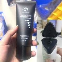 Tabung kemasan perawatan kulit kustom dengan tutup segitiga, tabung kosmetik pembersih wajah plastik kosong