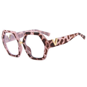 Gafas de Sol Poligonales con Patilla en V para Mujer, Monturas Decorativas Irregulares de Moda, Gafas con Bloqueo de Luz Azul, Listas para Enviar - Product Image 2