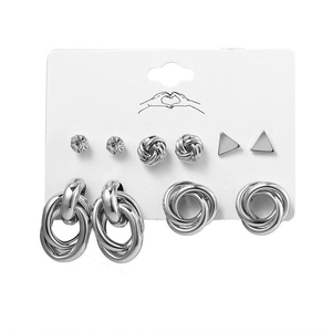 Set di <span class=keywords><strong>Orecchini</strong></span> da Donna di Alta Gamma in Stile Europeo e Americano con Tre Tubi e Perle Finte, 11 Pezzi per l'Inverno N80526 - Product Image 5